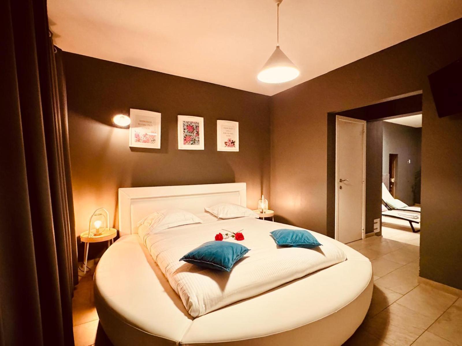 ברוז' The Rose Suites מראה חיצוני תמונה